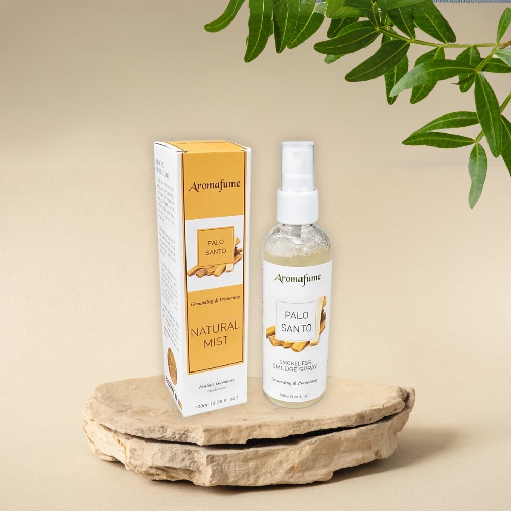 Le Spray Smudge au Palo Santo Aromafume 100ml associe les propriétés purifiantes du Palo Santo à une application moderne et pratique. Conçu pour éliminer les énergies négatives et créer une ambiance apaisante, ce spray transforme n'importe quel espace en un sanctuaire de sérénité.